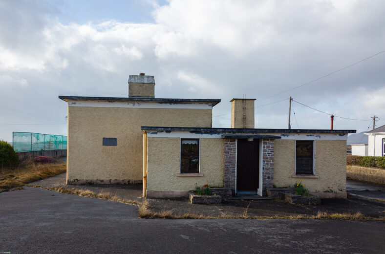 The old Moyrus National School. | Roger Harrison