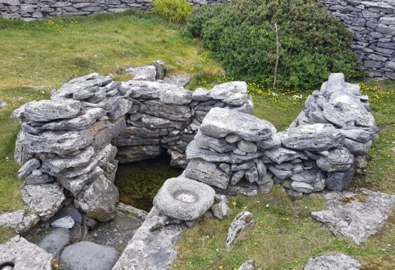 Tobar Éanna (Éinne)
