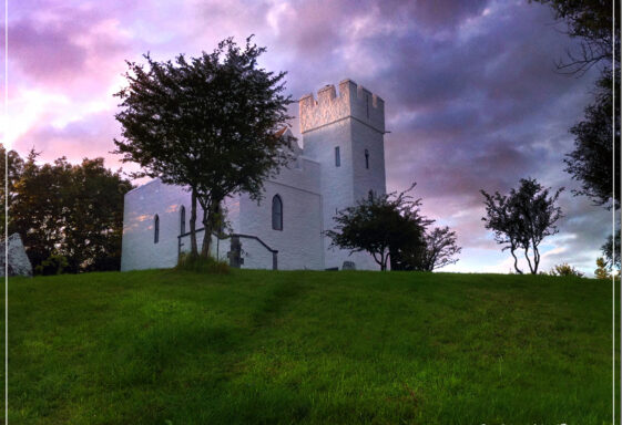 Carraigin Castle