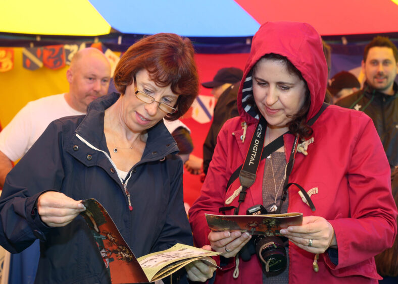Breda Murphy and Sharon Dolan A'Arcy from Athenry at the Athenry Walled Towns Day as part of the National Heritage Week | Photo: Hany Marzouk