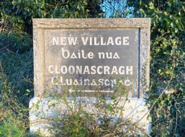 New Village & Cloonascaragh Stone Marker | Photo: Liam Burke