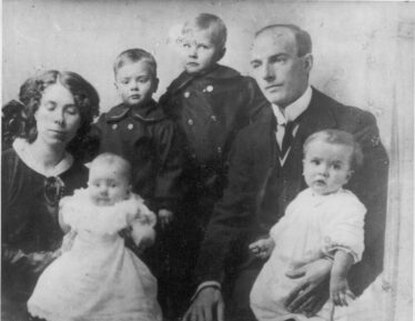 from left: Nan. Brian, Hubert, Grandfather, Ronnie, Hilda Lyons.  (About 1915) |  Photo Courtesy of Maurice Lyons