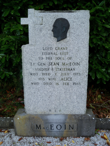 The Grave of Sean McKeown | Photo: Andrew J Hill