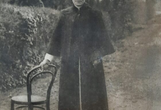 An Bhean Ghlúine