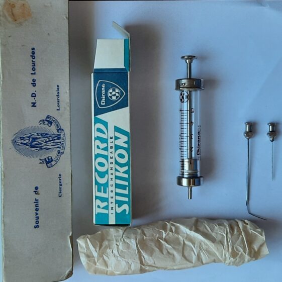 Syringe and needles Syringe and Needles