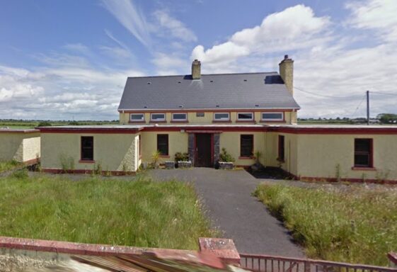 07. Ballinruane New School