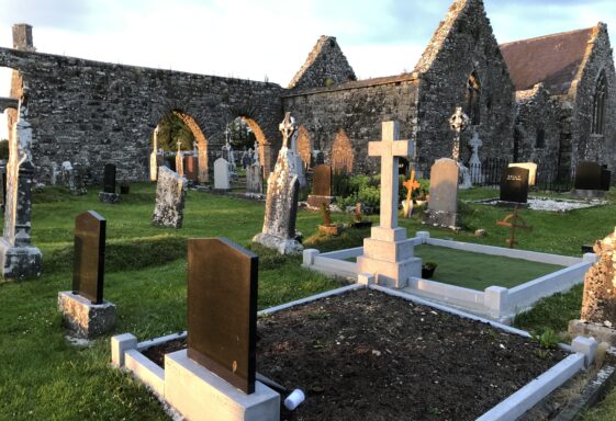 Kilnalahan Monastery and Cemetery