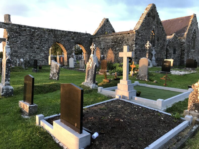 Kilnalahan Monastery and Cemetery